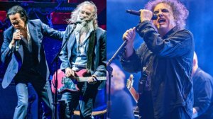 Nick Cave guarda i Cure. E per una sera la rockstar torna fan