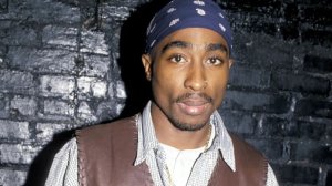 Tupac, 30 anni dopo la pistola torna a parlare: al via il processo per l’omicidio del rapper